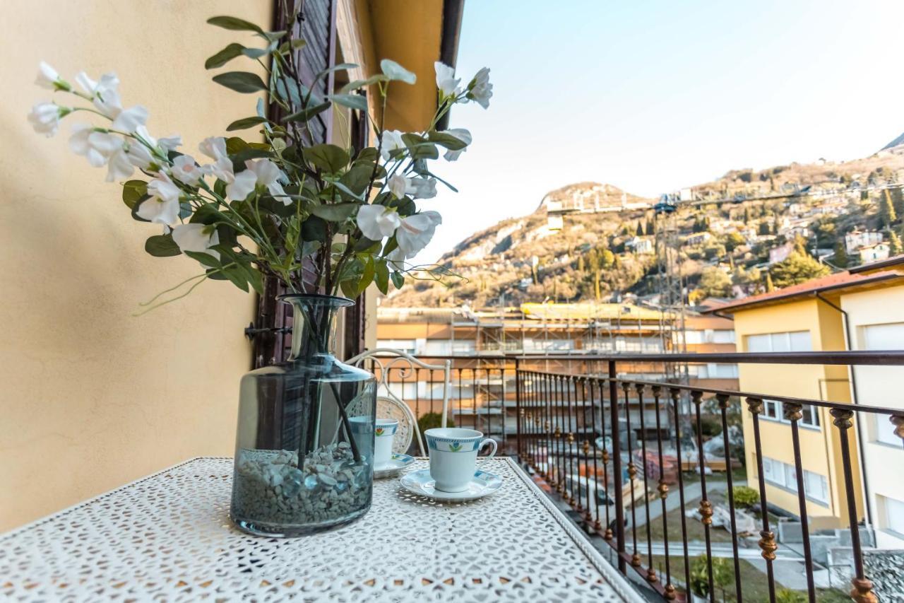 Porto Azzurro Apartment Varenna Eksteriør bilde