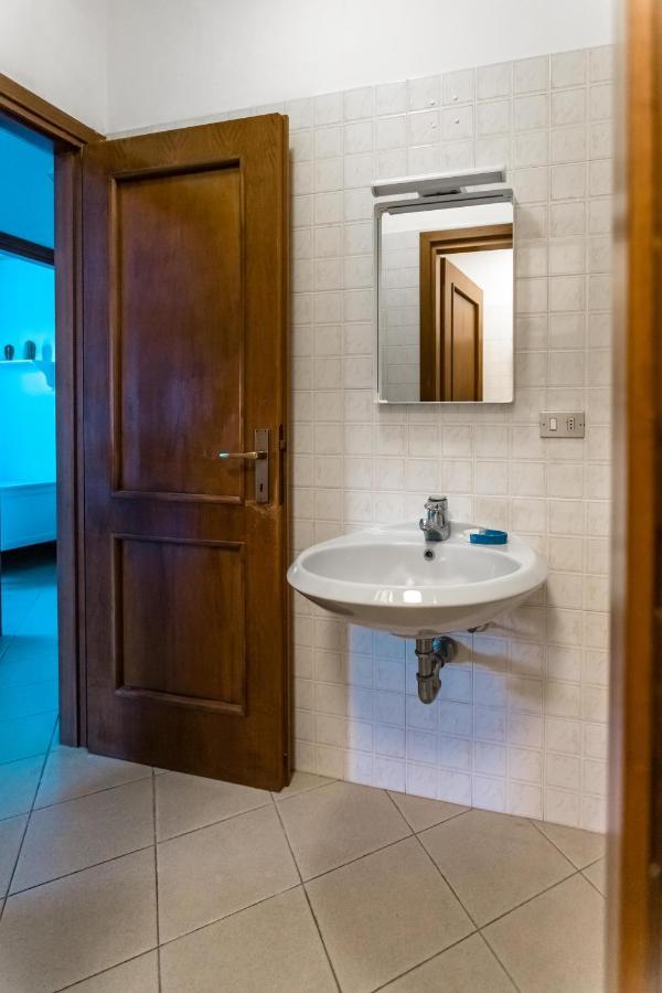 Porto Azzurro Apartment Varenna Eksteriør bilde
